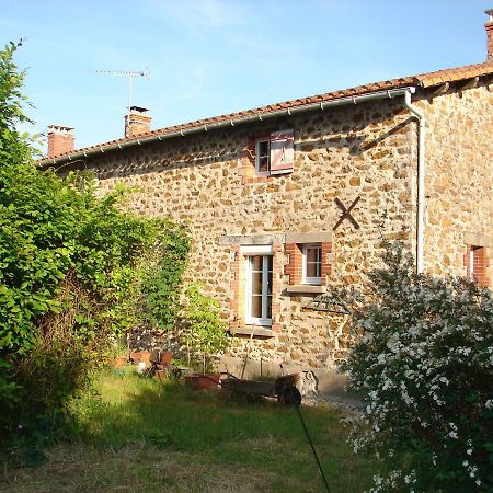 Gite Climatise De La Haute Rue Touvois Luaran gambar